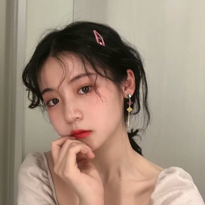 2020微信爆火的高颜值女生头像