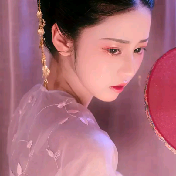 纯洁小清新文艺古风女生头像