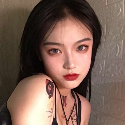 狂拽酷炫的微信炫酷时尚女生头像