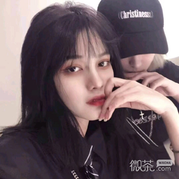 小清新复古成熟女生头像