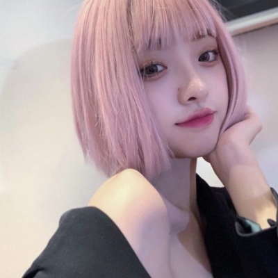 好看个性的微信高冷女生头像