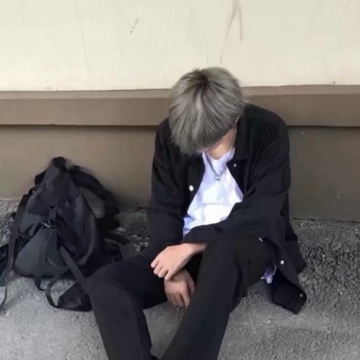 超酷超帅气的微信真人男生头像