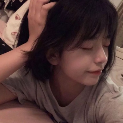高贵有气质的微信女生头像
