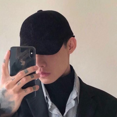 超酷超帅气的微信真人男生头像