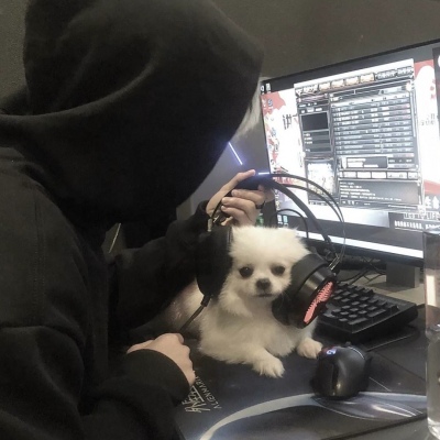 超酷超帅气的微信真人男生头像