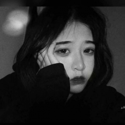 唯美伤感的微信女生头像