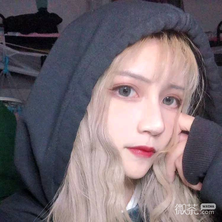 微信成熟长发女生头像