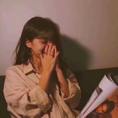 经典复古的微信港风女生头像