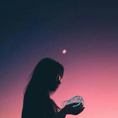 唯美伤感意境的微信女生图片