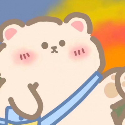 一对两张的微信卡通熊情侣头像