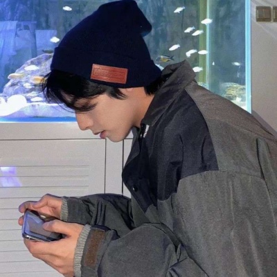 帅气个性的微信小鲜肉男生头像