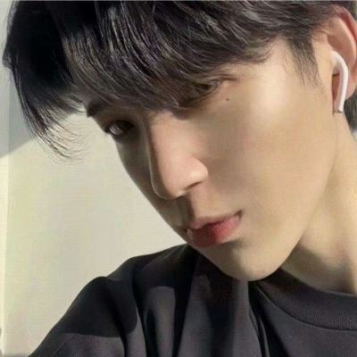 干净好看小清新的微信男生头像