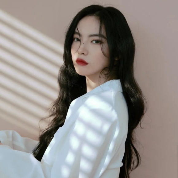 佛系深沉女生头像