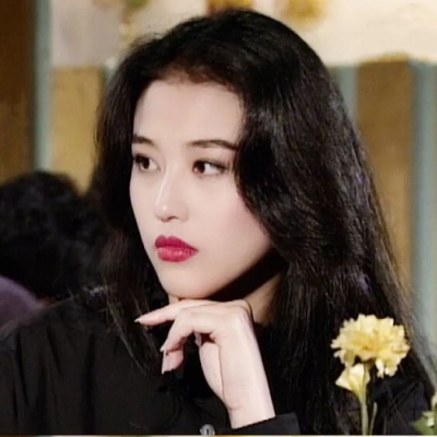 港范复古风的微信女生头像