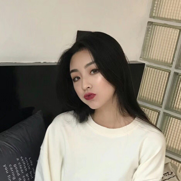 长发激萌女生头像