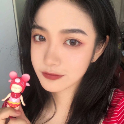 好看原宿风的微信气质女生头像