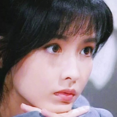 港范复古风的微信女生头像