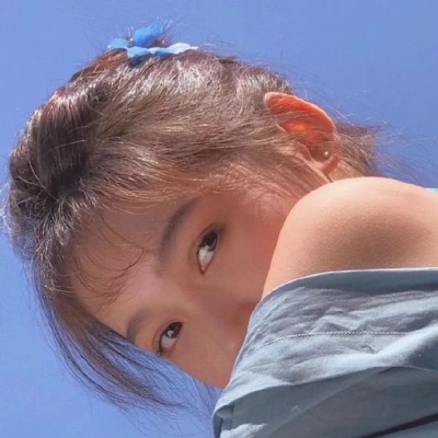 好看颜值高的微信女生头像