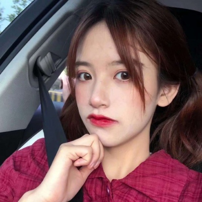 帅气迷人的微信高颜值女生头像