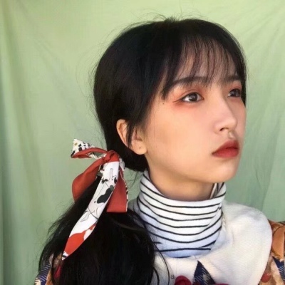 好看颜值高的微信女生头像