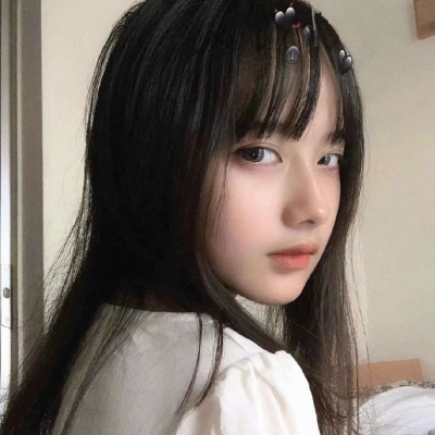 高冷好看的微信高颜值女生头像