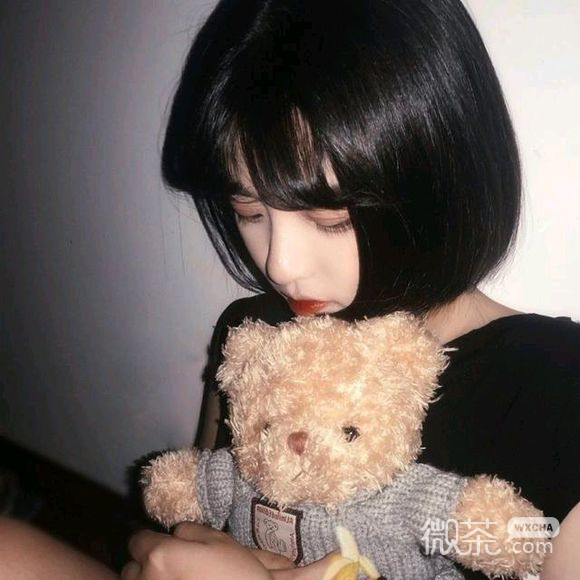 酷酷的性感时尚微信女生头像