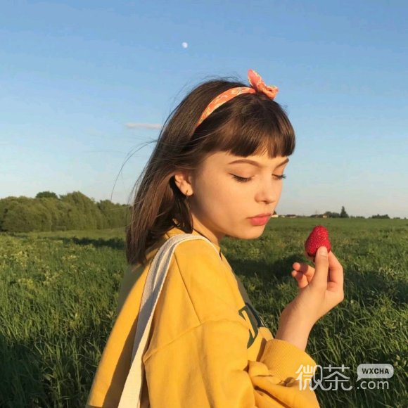 小清新成熟深沉女生头像