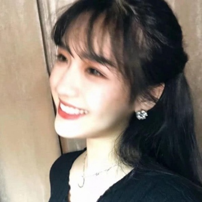 成熟好看的微信时尚女生头像
