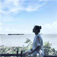 唯美小清新背景的微信女生头像