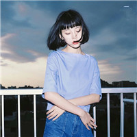 唯美小清新背景的微信女生头像