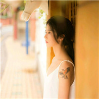 唯美小清新背景的微信女生头像