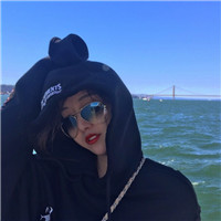 唯美小清新背景的微信女生头像