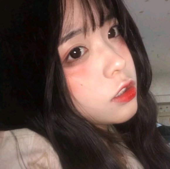 清纯长发漂亮微信女生头像