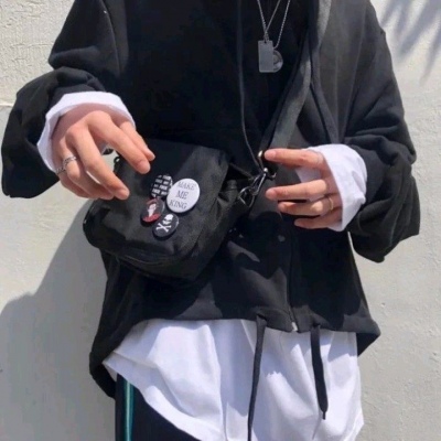 帅气高冷范的微信男生头像合集