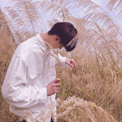 低调好看的微信真人情侣头像