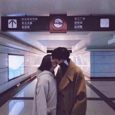 低调好看的微信真人情侣头像