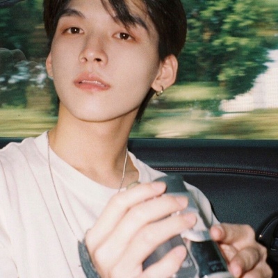 帅气个性的微信鲜肉男生头像