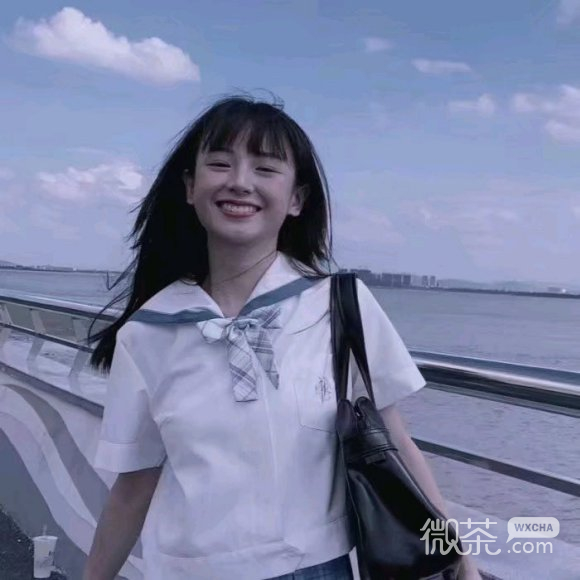 温柔清纯好看的长发微信女生头像