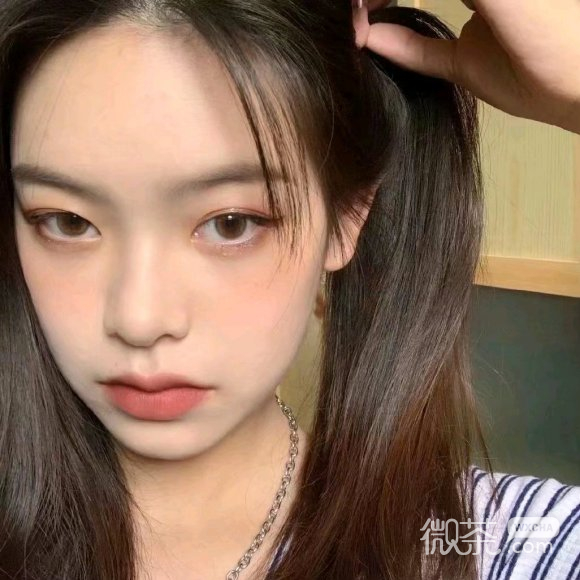 纯洁成熟微信女生头像