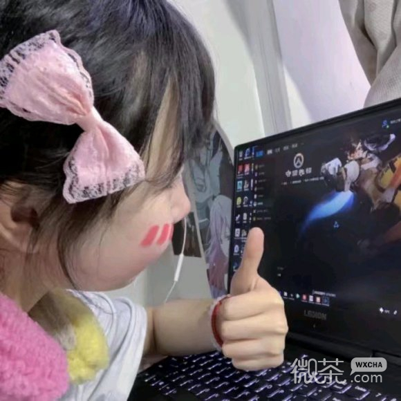 温柔清纯好看的长发微信女生头像