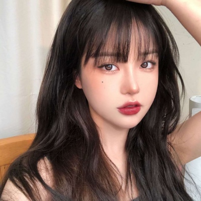 个性好看的微信时尚女生头像