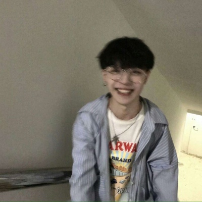 霸气好看的微信真人帅哥头像