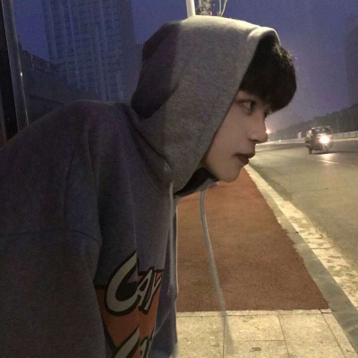 霸气好看的微信真人帅哥头像