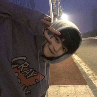 霸气好看的微信真人帅哥头像