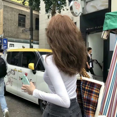 好看颜值高的微信极品女生头像