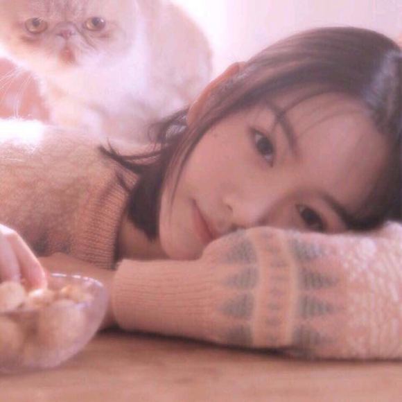 清纯性感微信女生头像