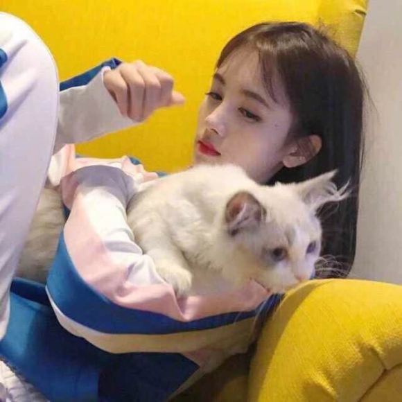 清纯性感微信女生头像