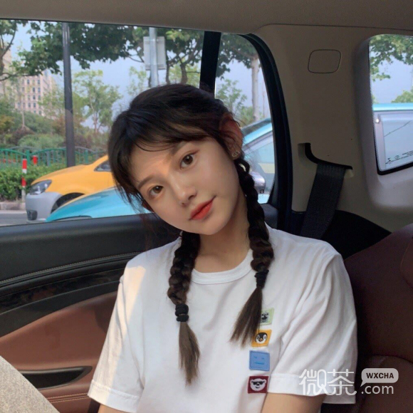 简约清纯微信女生头像