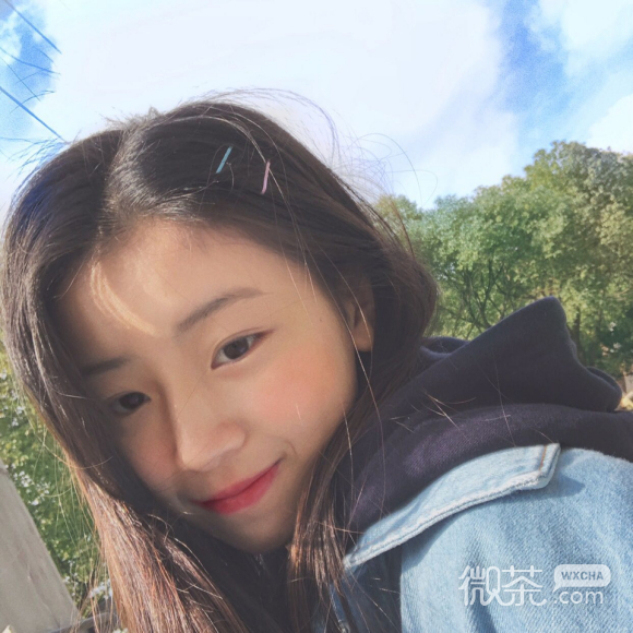 最潮深沉时尚微信女生头像