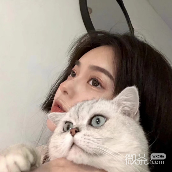 最潮深沉时尚微信女生头像